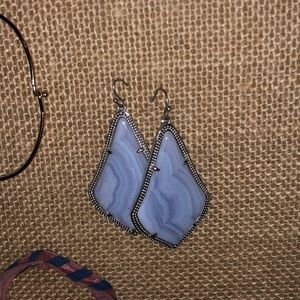 KENDRA SCOTT EARRINGS